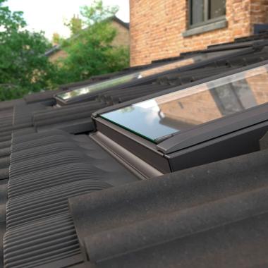Velux GBL tetőablak kishajlású tetőkhöz 3-rétegű üveggel + EDG 1000 BASIC CK04 (55x98) cm x cm